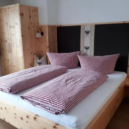 Singerhof Farm stay *