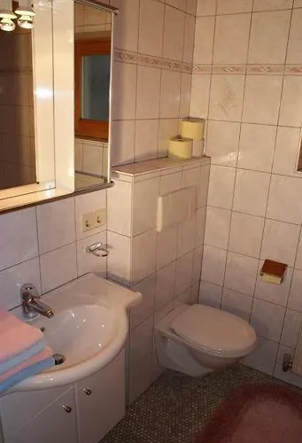 Singerhof 农家乐 *